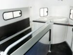 Cheval Liberte Pferdeanhänger GOLD 3 | Premium | Pullman 2 | Sattelkammer | weiß-Neu – Bild 4