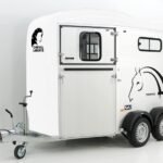Cheval Liberte Pferdeanhänger Touring Country|Sattelkammer|Frontausstieg|weiß-Neu