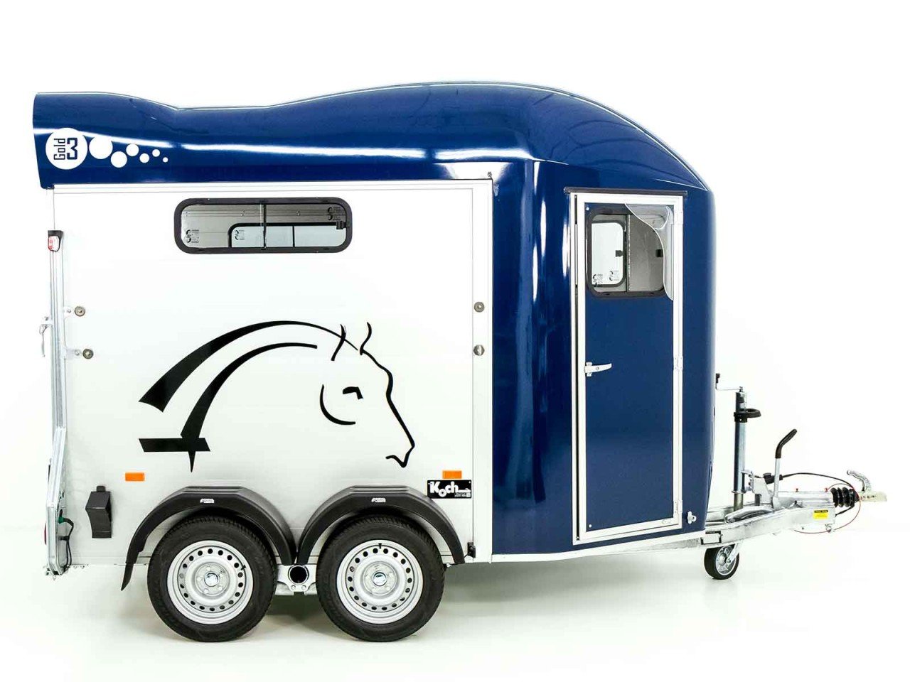 70.jpg Cheval Liberte Pferdeanhänger GOLD 3|Premium|Pullman2|Sattelkammer-Neu – Bild 1